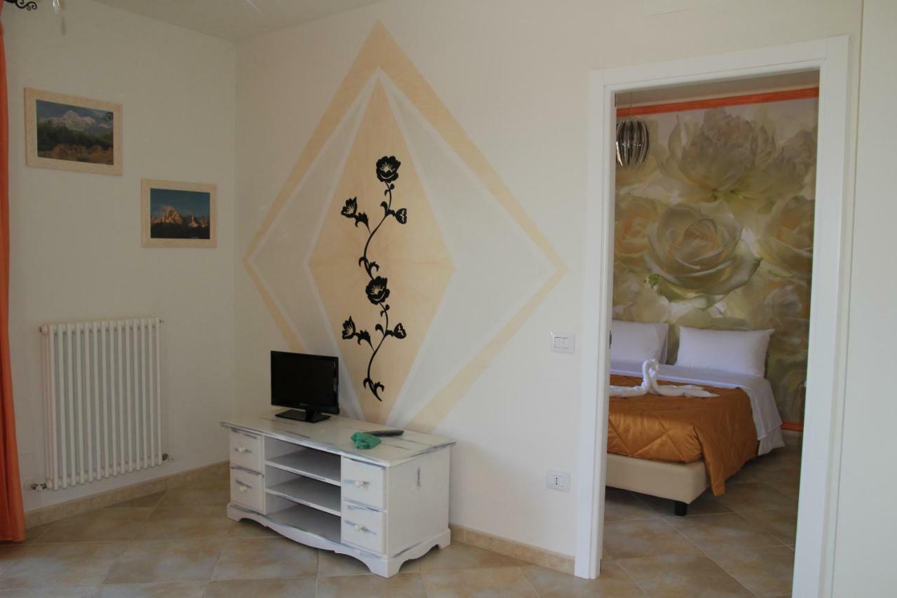 Colledara Residence Stella Del Gran Sasso מראה חיצוני תמונה